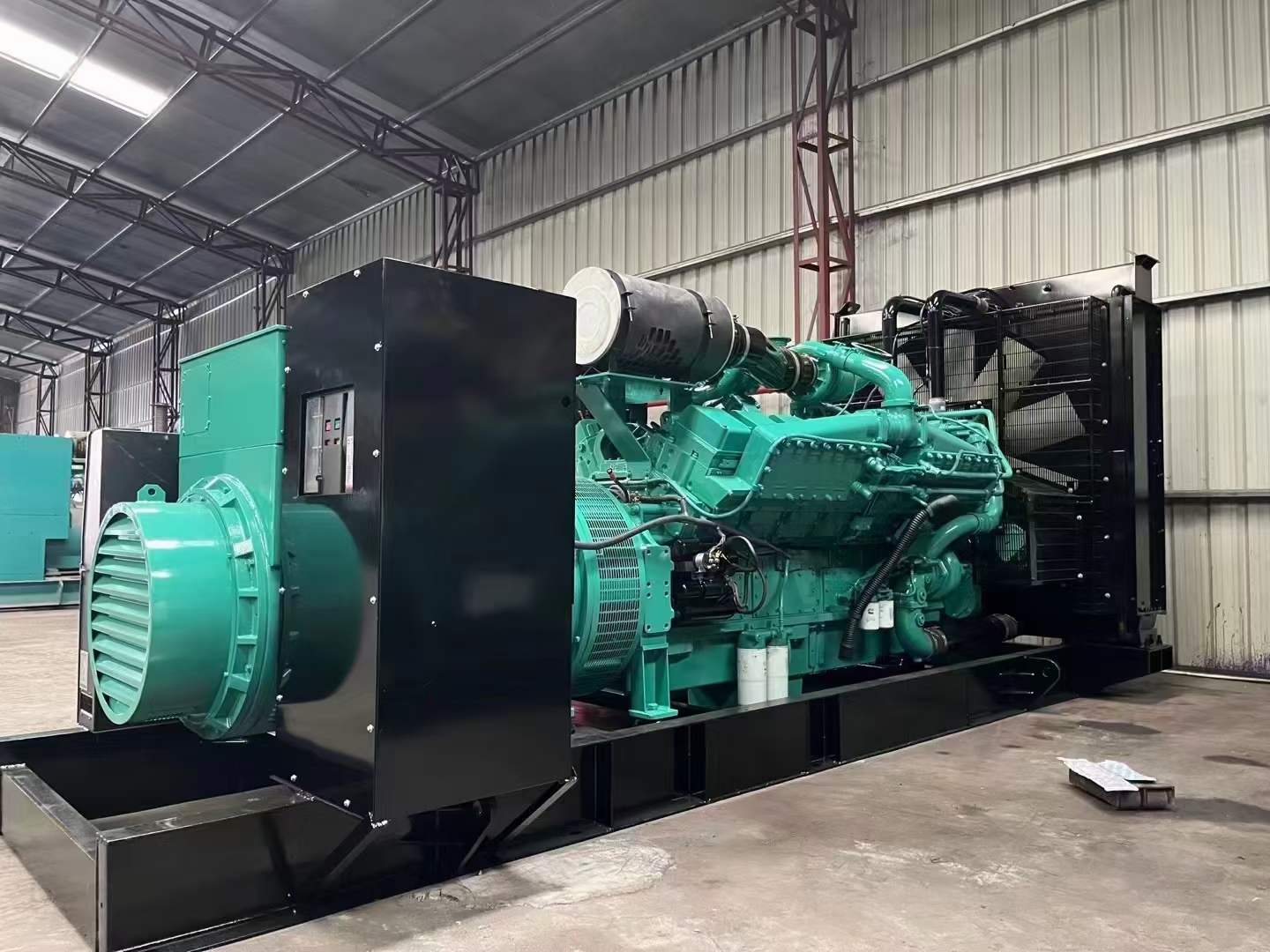 富县如何降低 800kW 柴油发电机输出电流的波动？