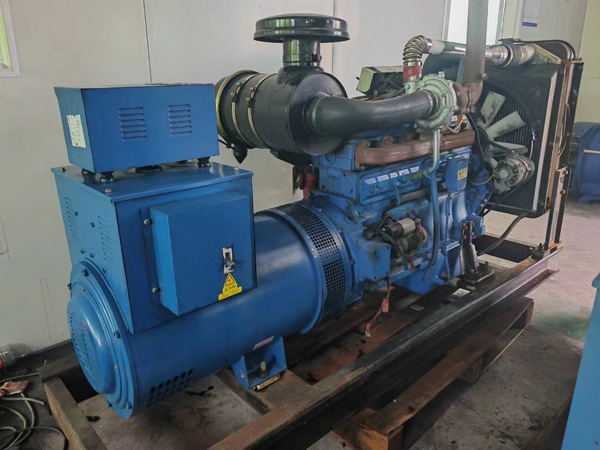富县100kW柴油发电机组使用多级机油有哪些优缺点？